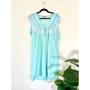 Vintage Waltz With Me Vintage Nightgown 26W Lacy Blue fair condition